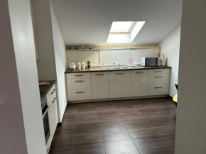 Apartament Bobrzańska - 4 bedrooms sypialnie Świdnica